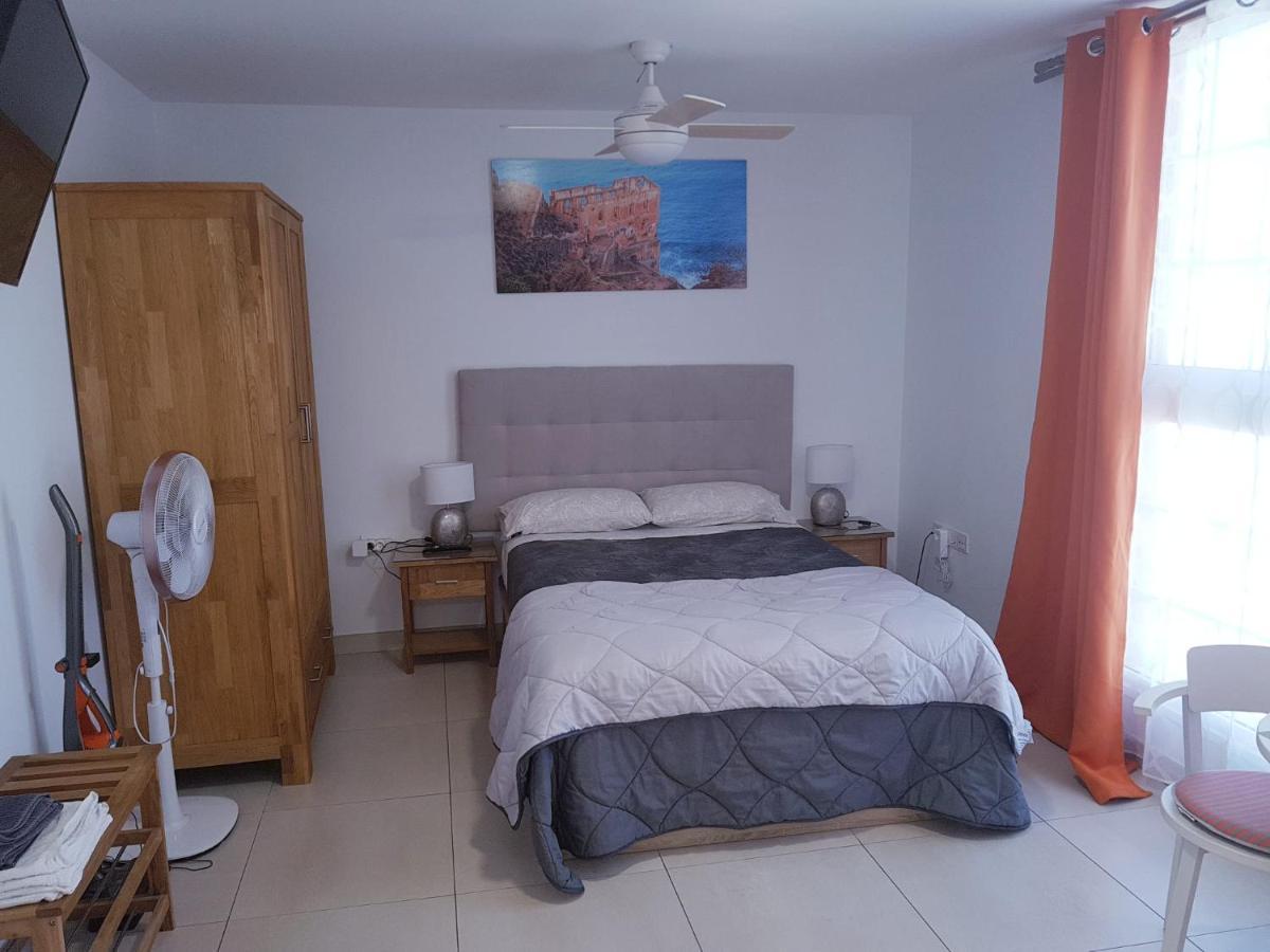 Estudio Nuevo Con Bano, Cocina Y Gran Terraza 洛斯雷尔雷赫斯 外观 照片
