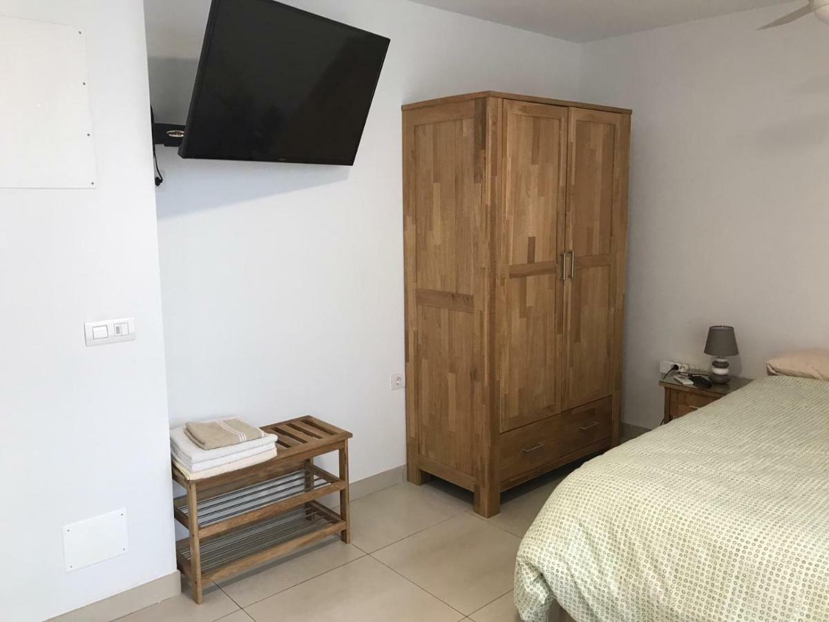 Estudio Nuevo Con Bano, Cocina Y Gran Terraza 洛斯雷尔雷赫斯 外观 照片